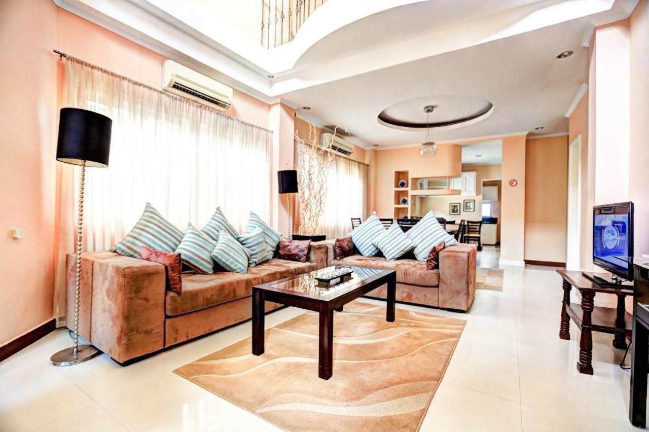 Bearland Paradise Resort Tigbauan Kültér fotó
